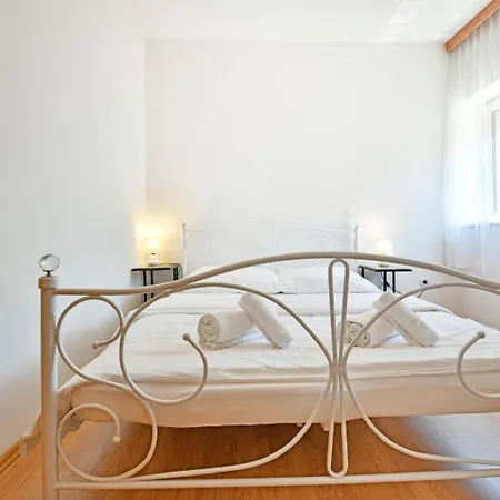 Apartament Marinka *