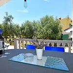 Marinka Lägenhet Poreč